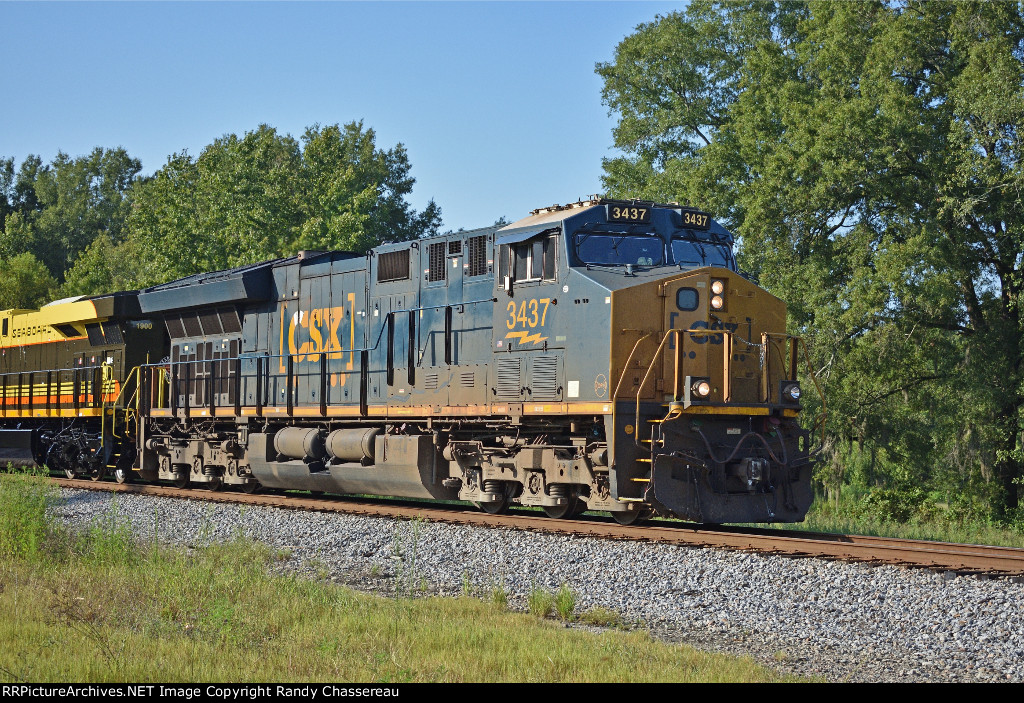 CSXT 3437 M690-28